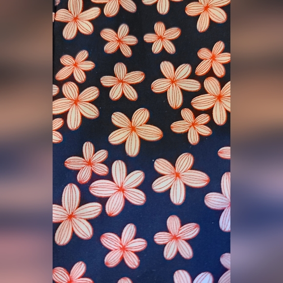 NEW Men's Brand New Fitted Shirt - Picture 4 of 10